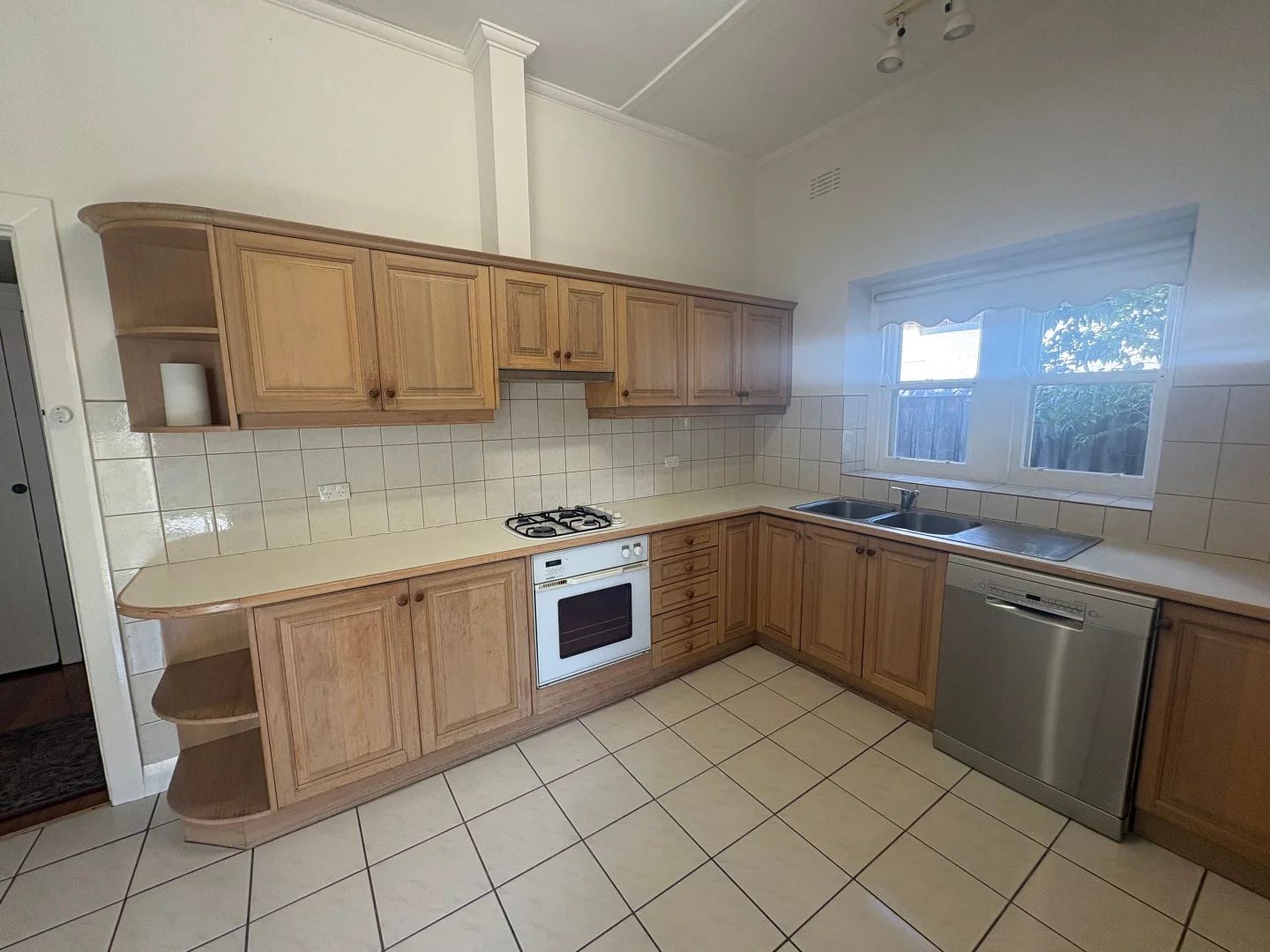 Additional image 4 of 51 Grange Road, Caulfield East VIC 3145