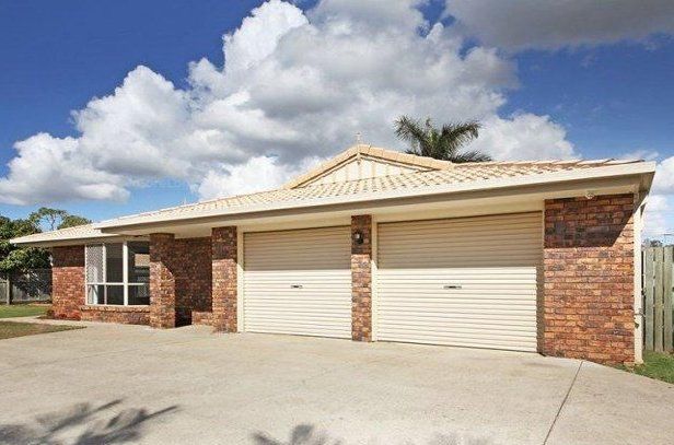 4 bedrooms House in 12 Whitby Street BRACKEN RIDGE QLD, 4017