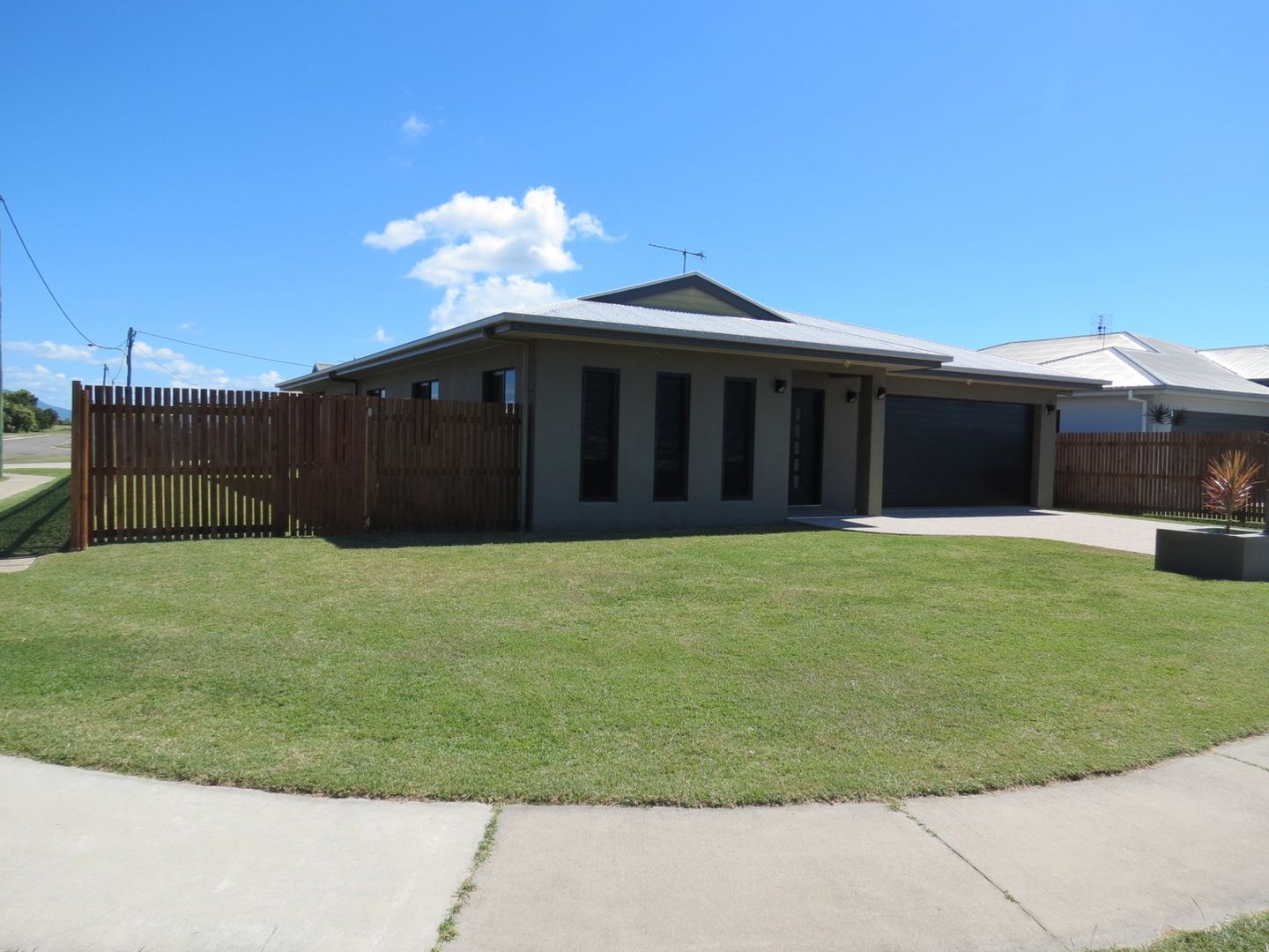 40 Mullers Lane, Bowen QLD 4805