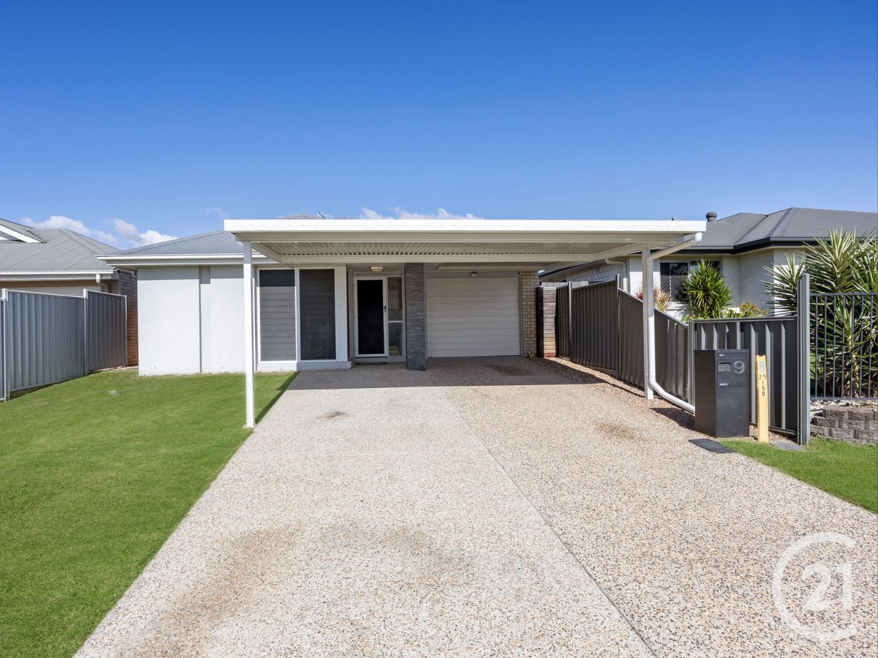 4 bedrooms House in 9 Hyperno Close RACEVIEW QLD, 4305