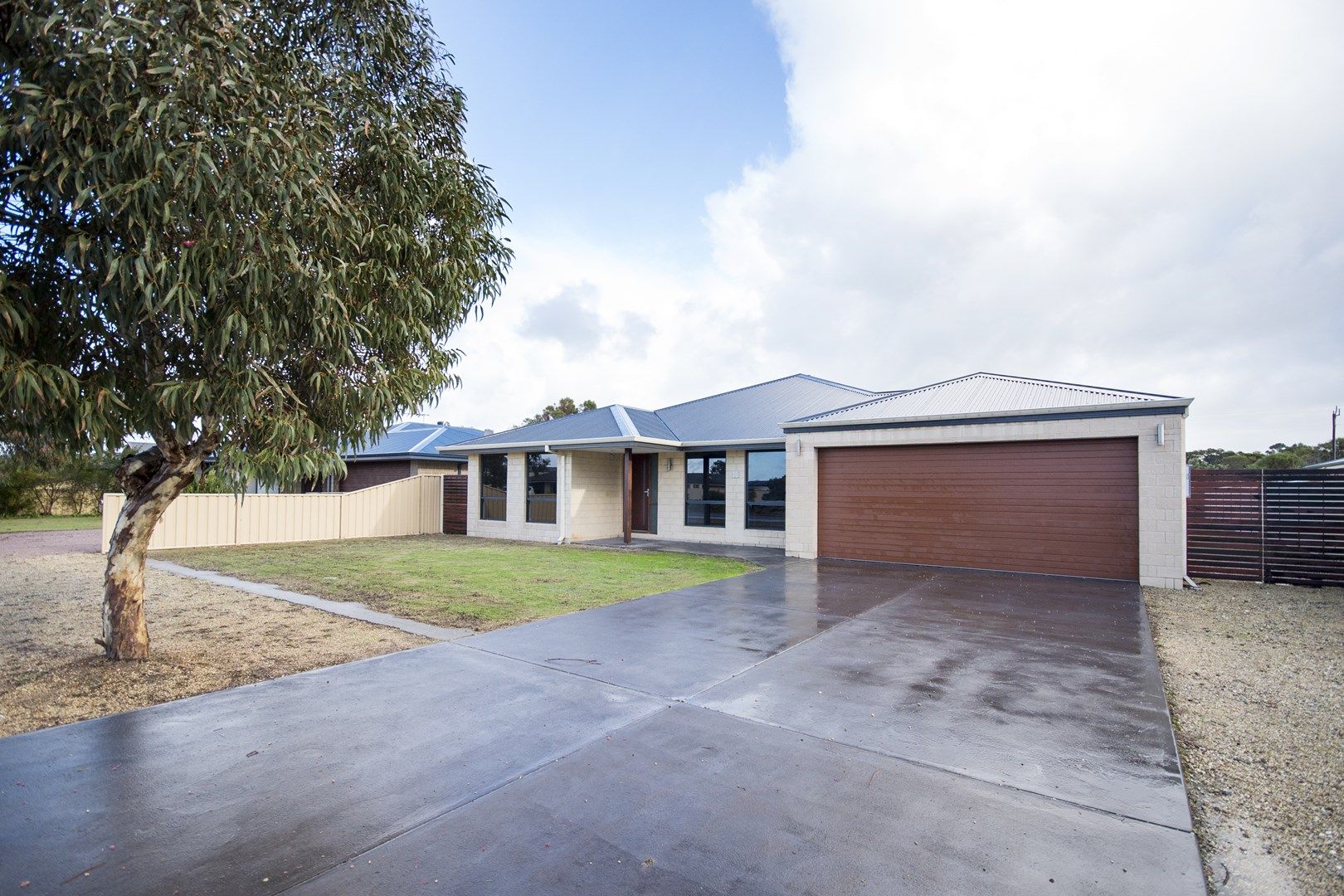 11 Cannes Parade, Castletown WA 6450, Image 0