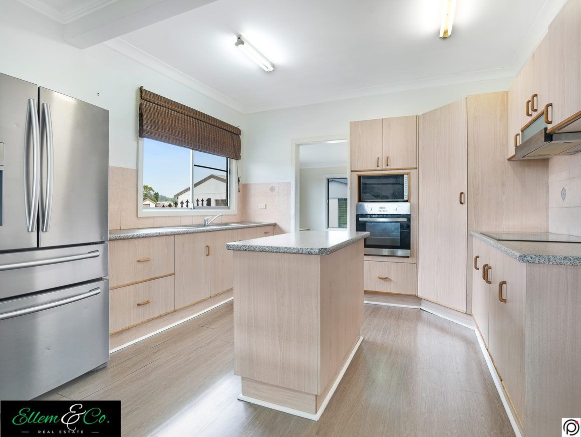 2 Leawarra Avenue, Warilla NSW 2528, Image 0