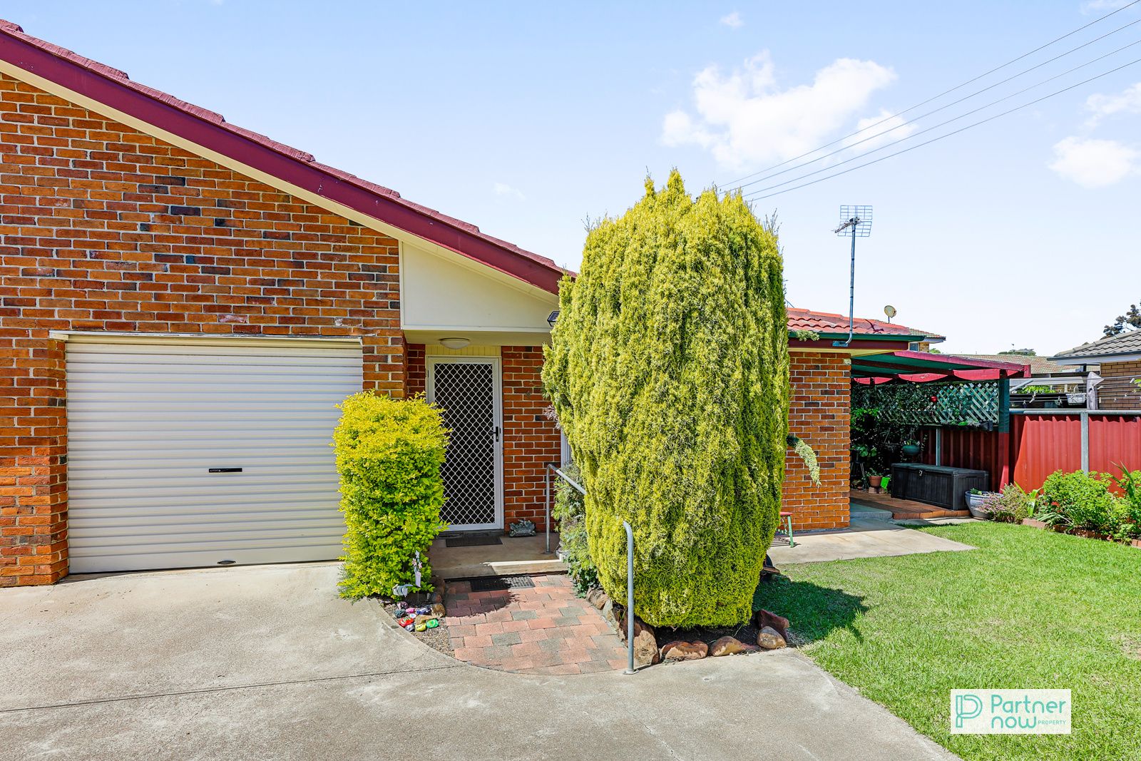 2 bedrooms Apartment / Unit / Flat in 4/175 Goonoo Goonoo TAMWORTH NSW, 2340