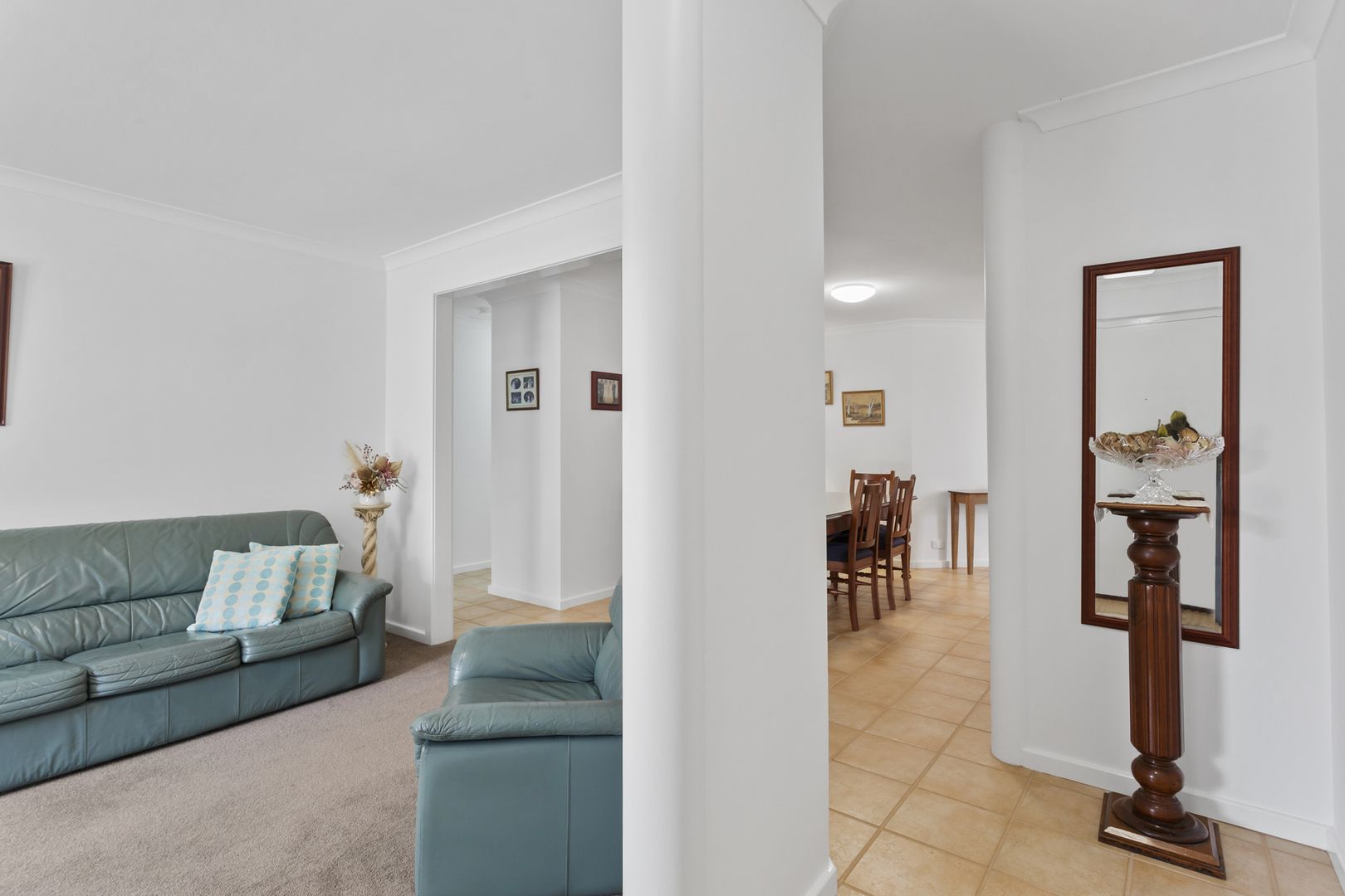 2 Ambrose Street, Innaloo WA 6018, Image 2