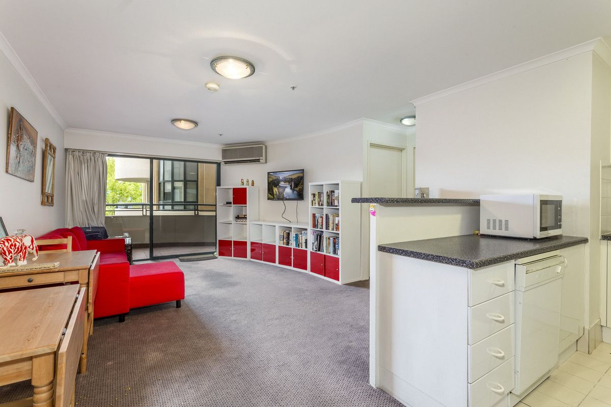 212/74 Northbourne Avenue, Braddon ACT 2612, Image 2