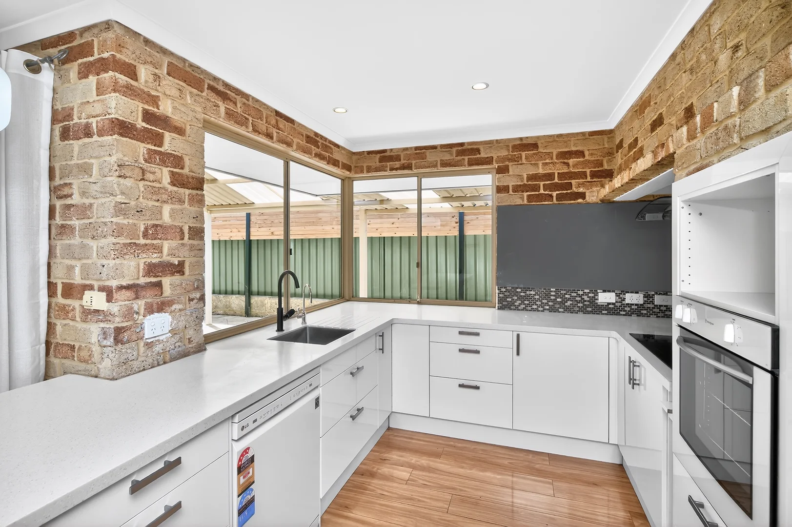 Additional image 13 of 20 Northmore Crescent, Winthrop WA 6150