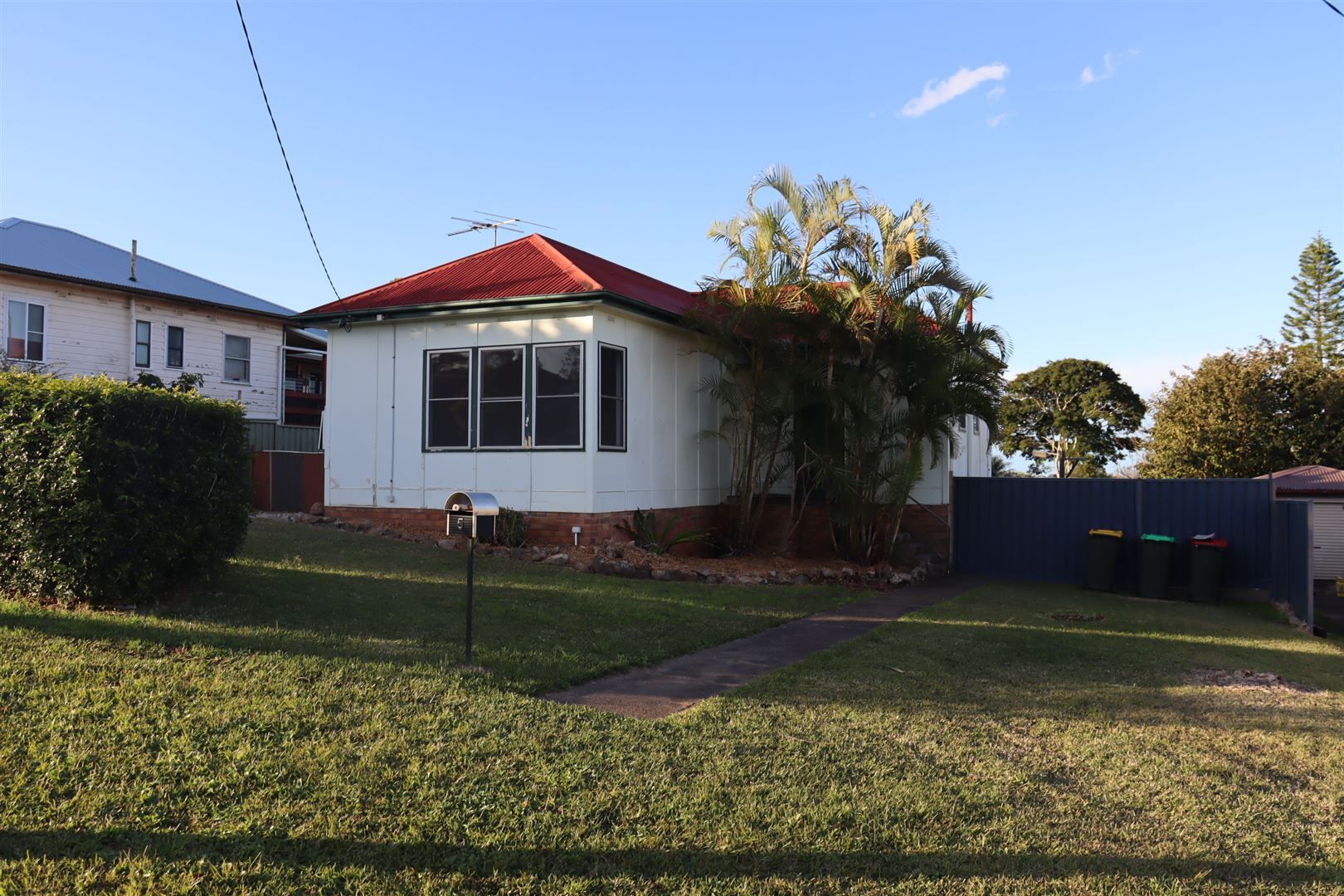 5 Douglas Fentiman, West Kempsey NSW 2440 House For Rent Domain