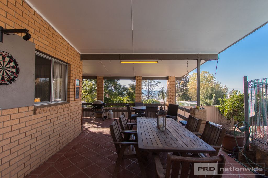 8 Kaleema Crescent, Tumut NSW 2720, Image 1