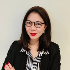 Winnie Su, Sales representative