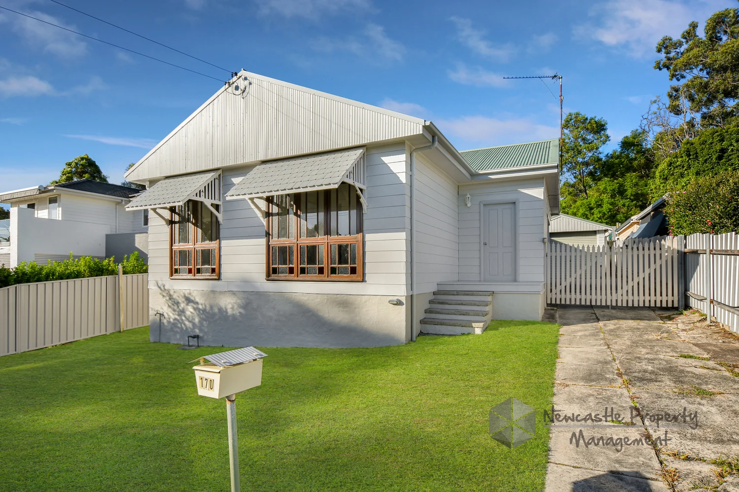 170 Coal Point Road, Coal Point NSW 2283