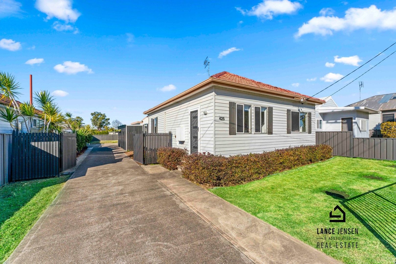 425 Pacific Highway, Belmont NSW 2280, Image 0