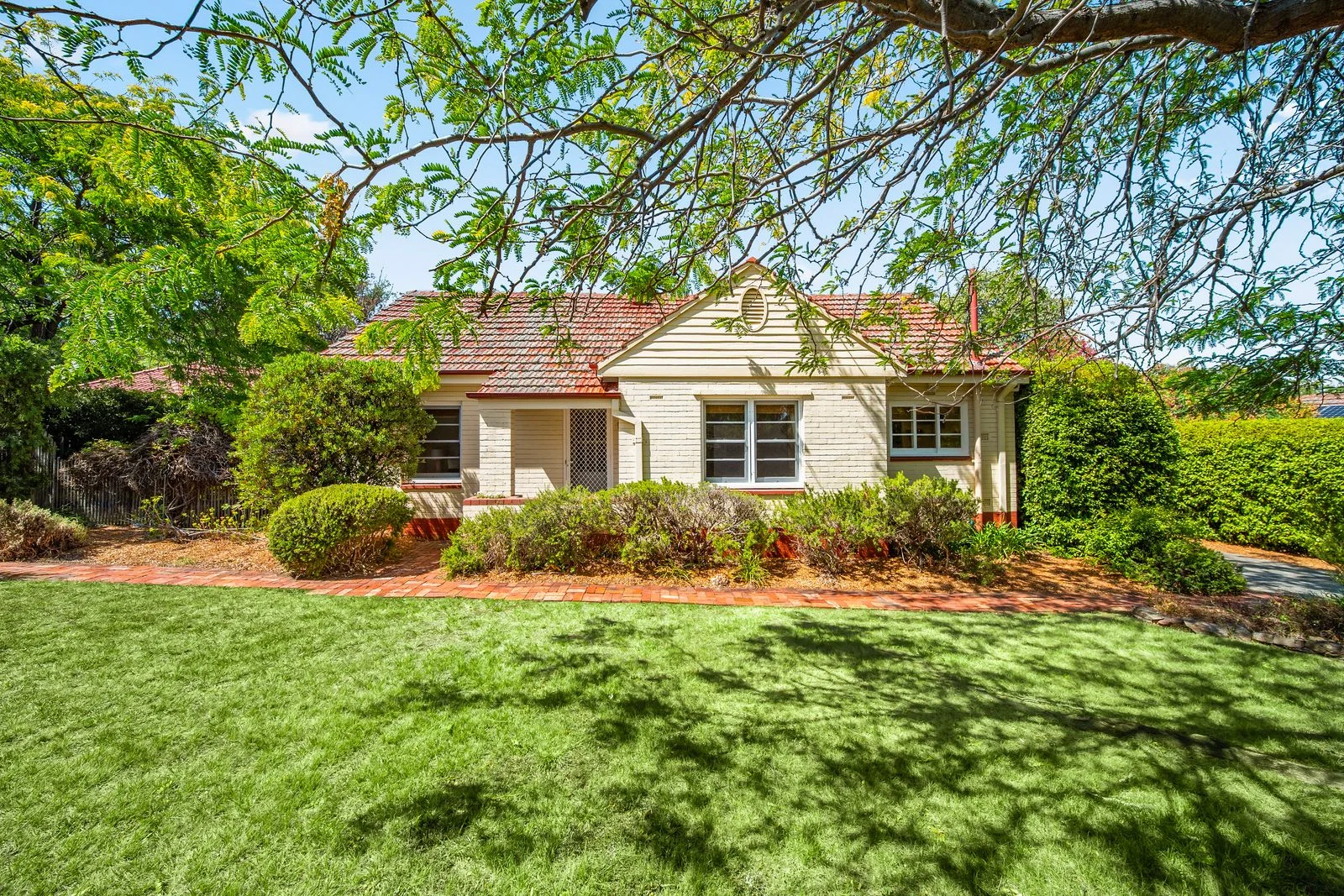 102 Wakefield Avenue, Ainslie ACT 2602