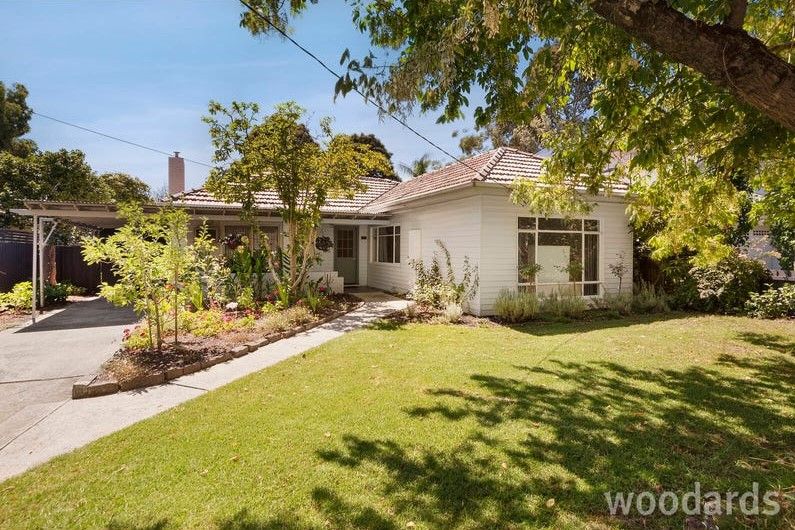 3 bedrooms House in 8 Clifton Street BLACKBURN VIC, 3130