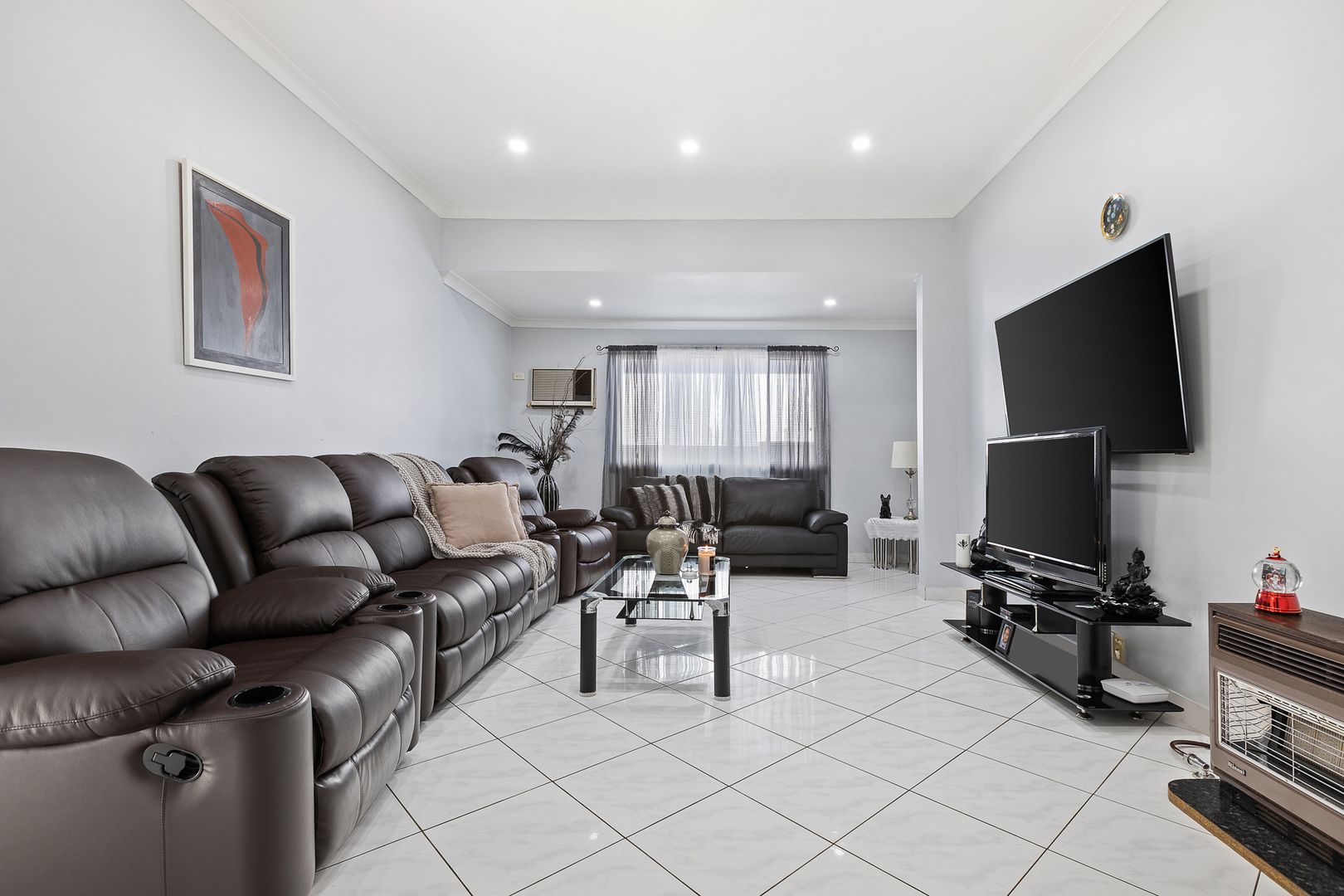 22 Bury Road, Guildford NSW 2161, Image 2