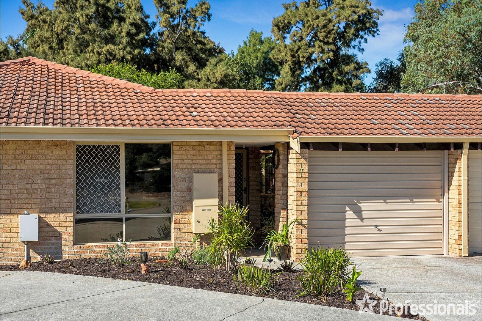 11/11 Glendale Mews,, Ballajura WA 6066, Image 0