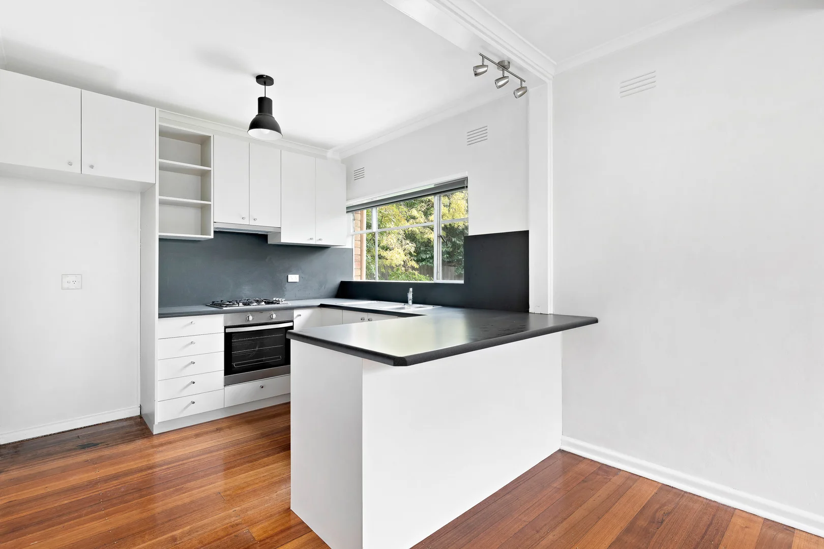 Additional image 3 of 2/42 Studley Avenue, Kew VIC 3101