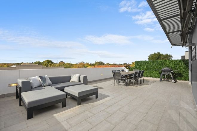 Picture of 301/138 Ormond Road, ELWOOD VIC 3184
