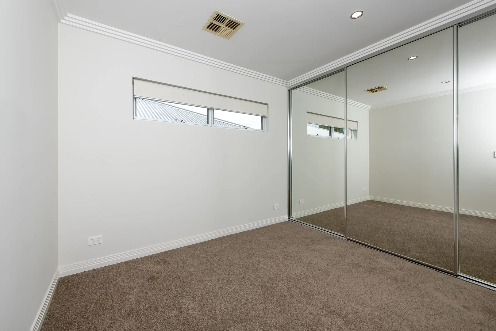 Additional image 16 of 367C Flinders Street, Nollamara WA 6061