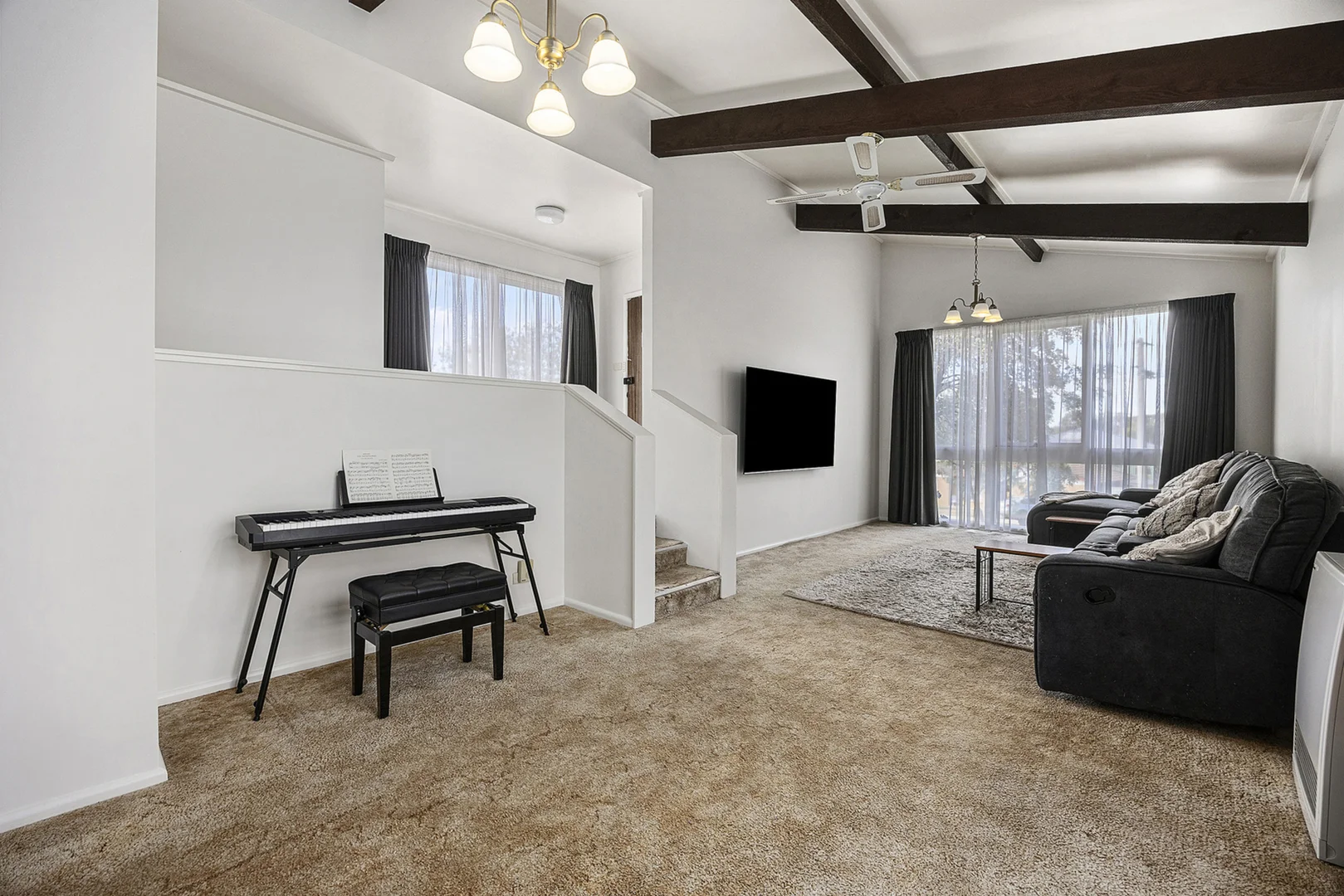 Additional image 2 of 186 Aspinall Street, Kangaroo Flat VIC 3555