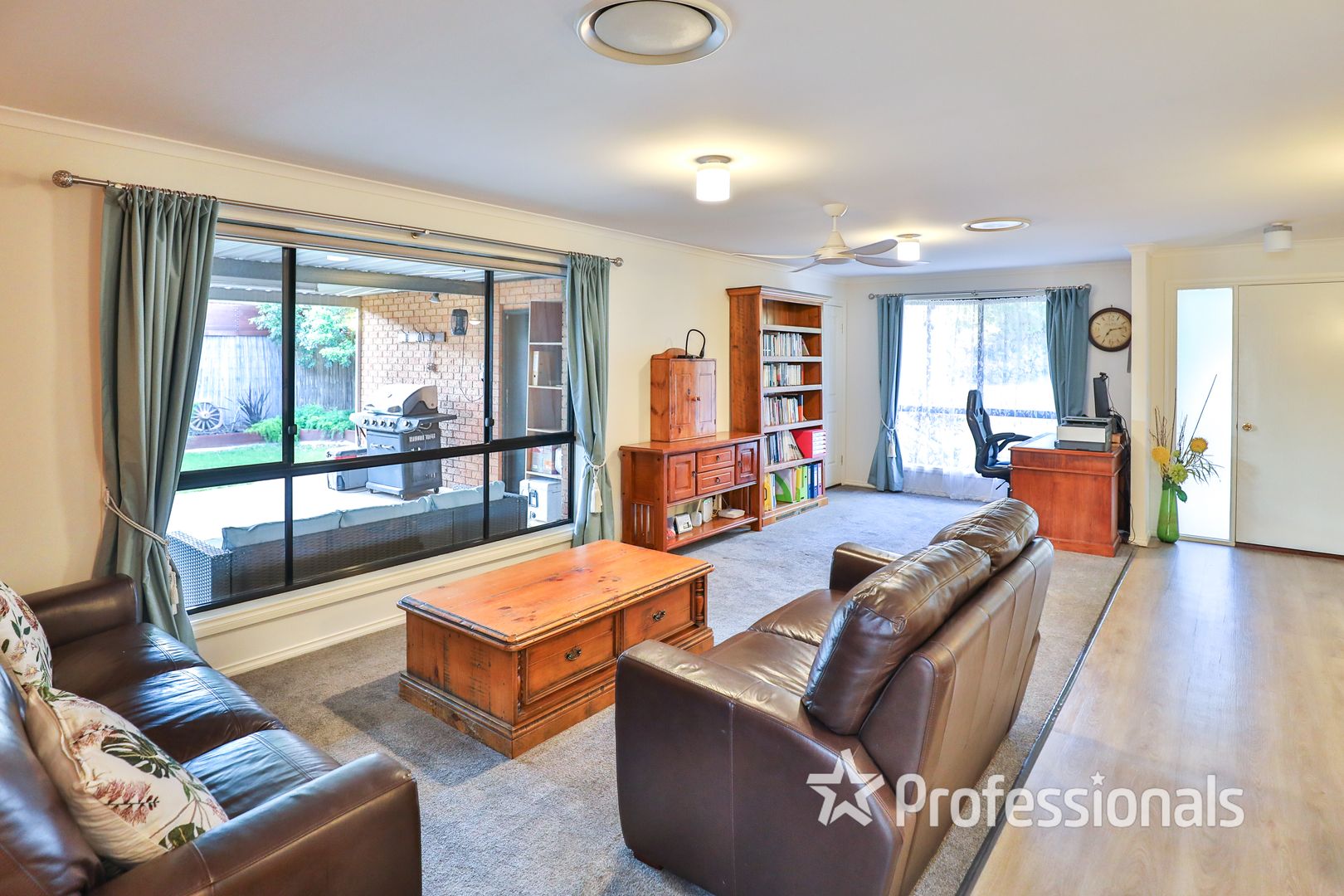 21 Katrina Court, Gol Gol NSW 2738, Image 2