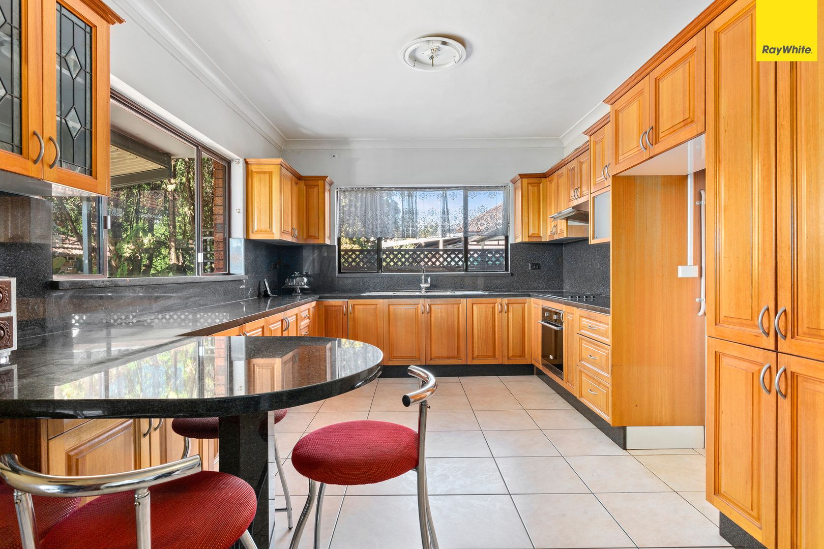 30 Shakespeare St, Campsie NSW 2194, Image 2