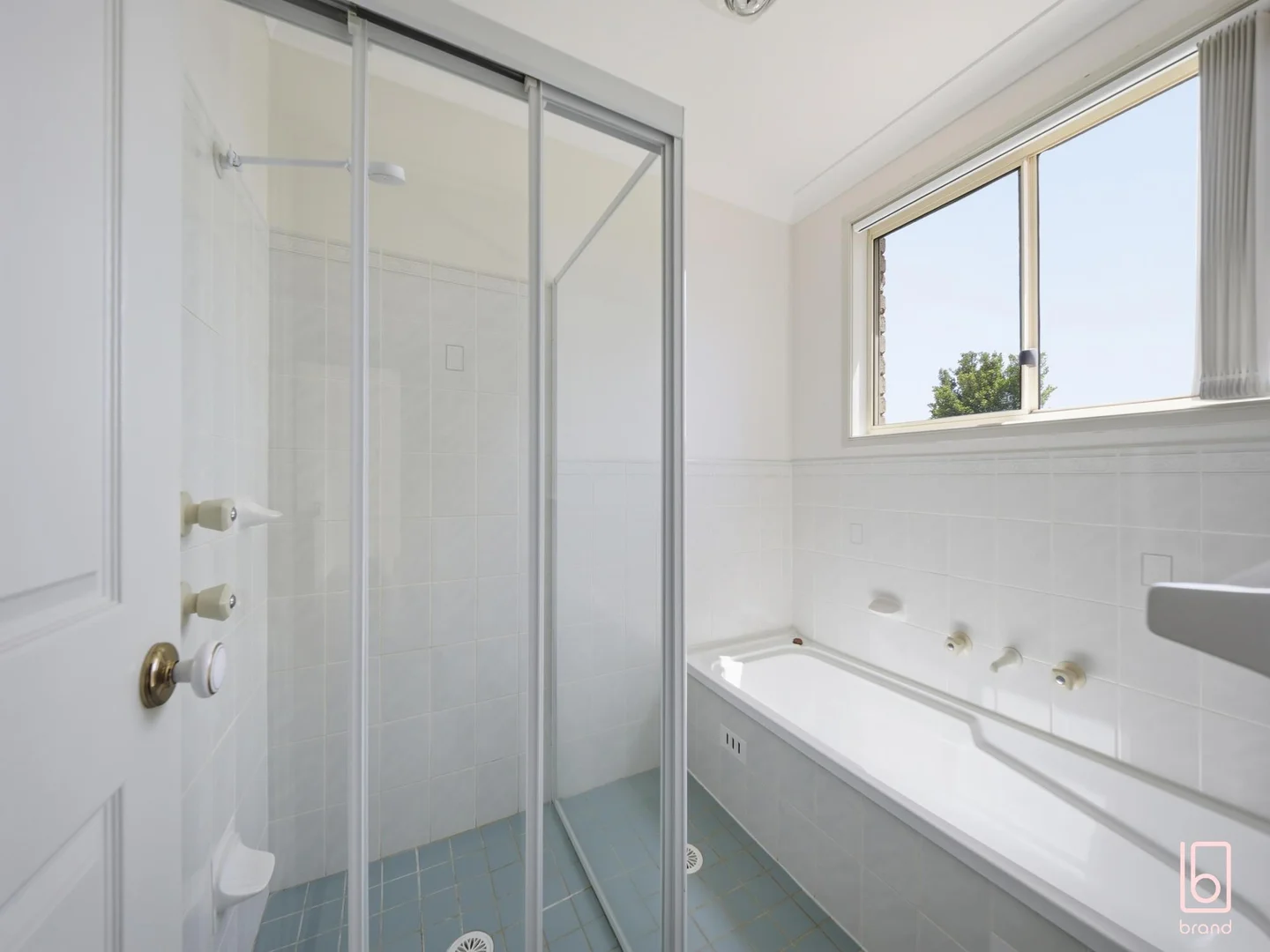 Additional image 10 of 111 Roper Road, Blue Haven NSW 2262