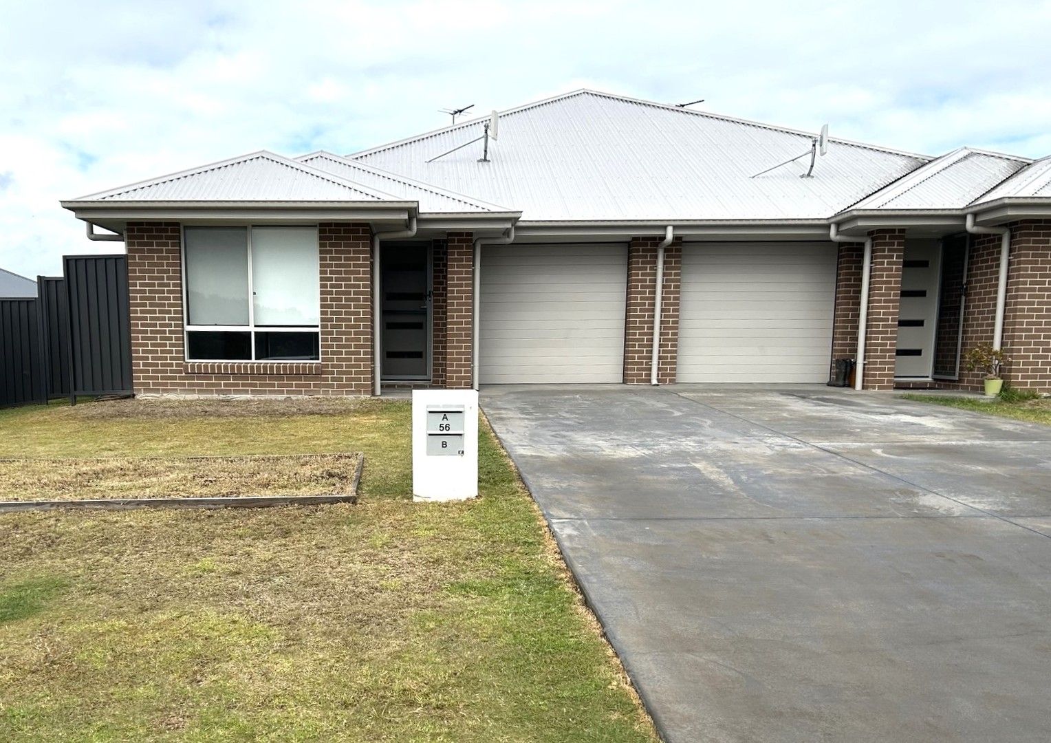 3 bedrooms Duplex in 56A Scullin Street TOWNSEND NSW, 2463