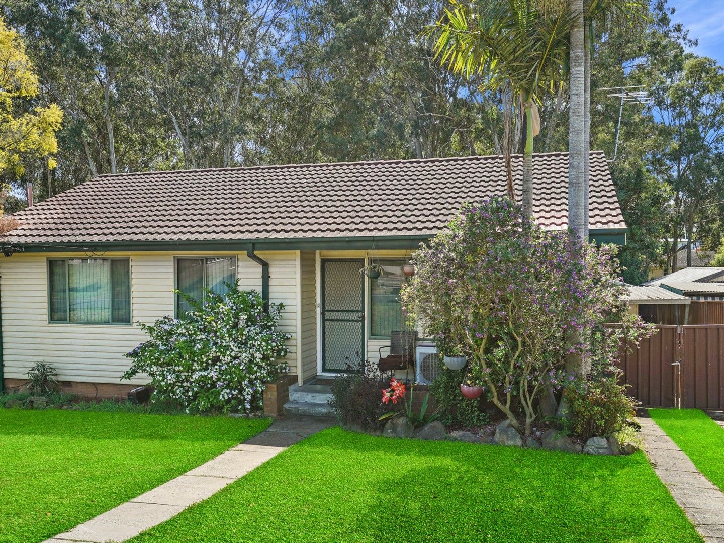 39 Cartwright Avenue, Busby NSW 2168