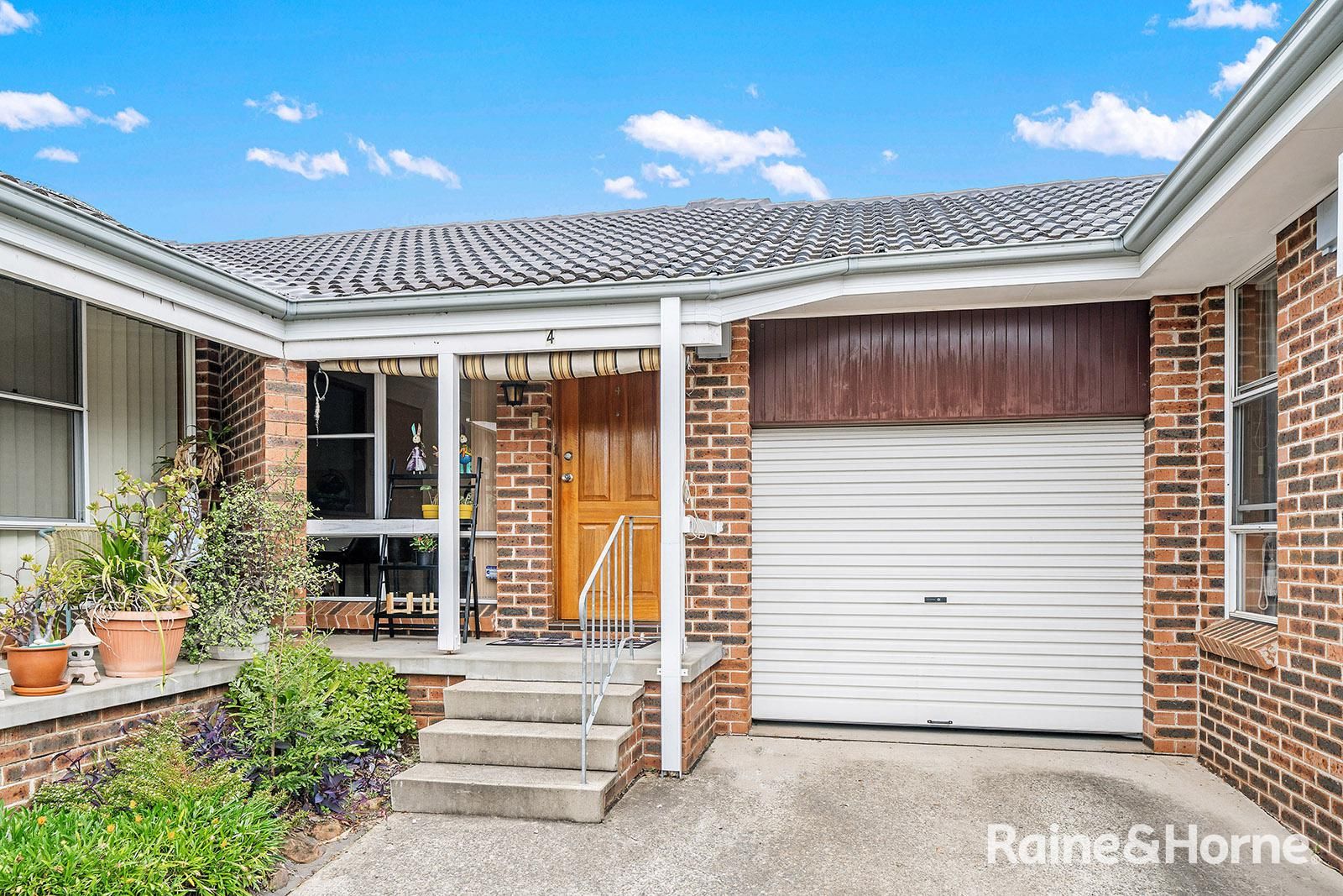 4/8 Reddall Street, Campbelltown NSW 2560, Image 0