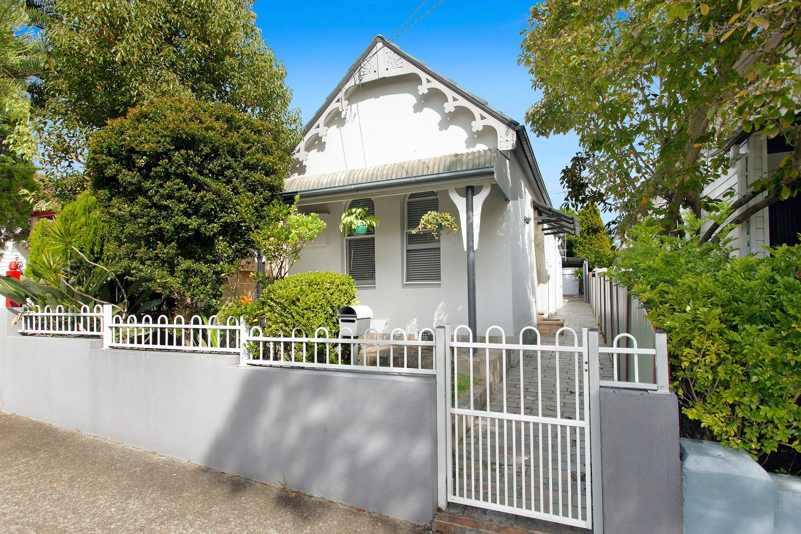 3 bedrooms House in 15 High Street CARLTON NSW, 2218