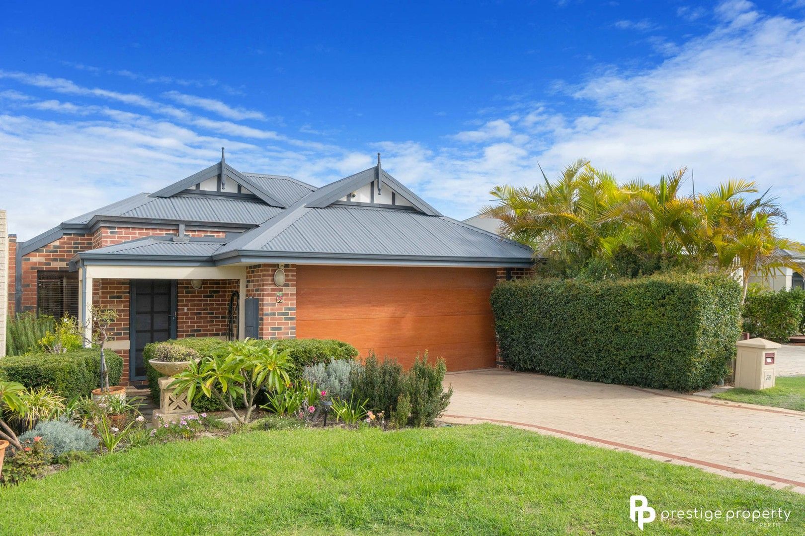 38 Russell Road, Madeley WA 6065