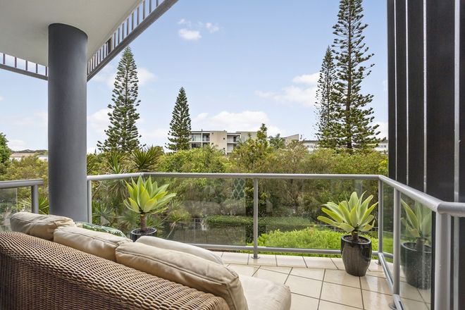 Picture of 15/10 Grand Parade, KAWANA ISLAND QLD 4575