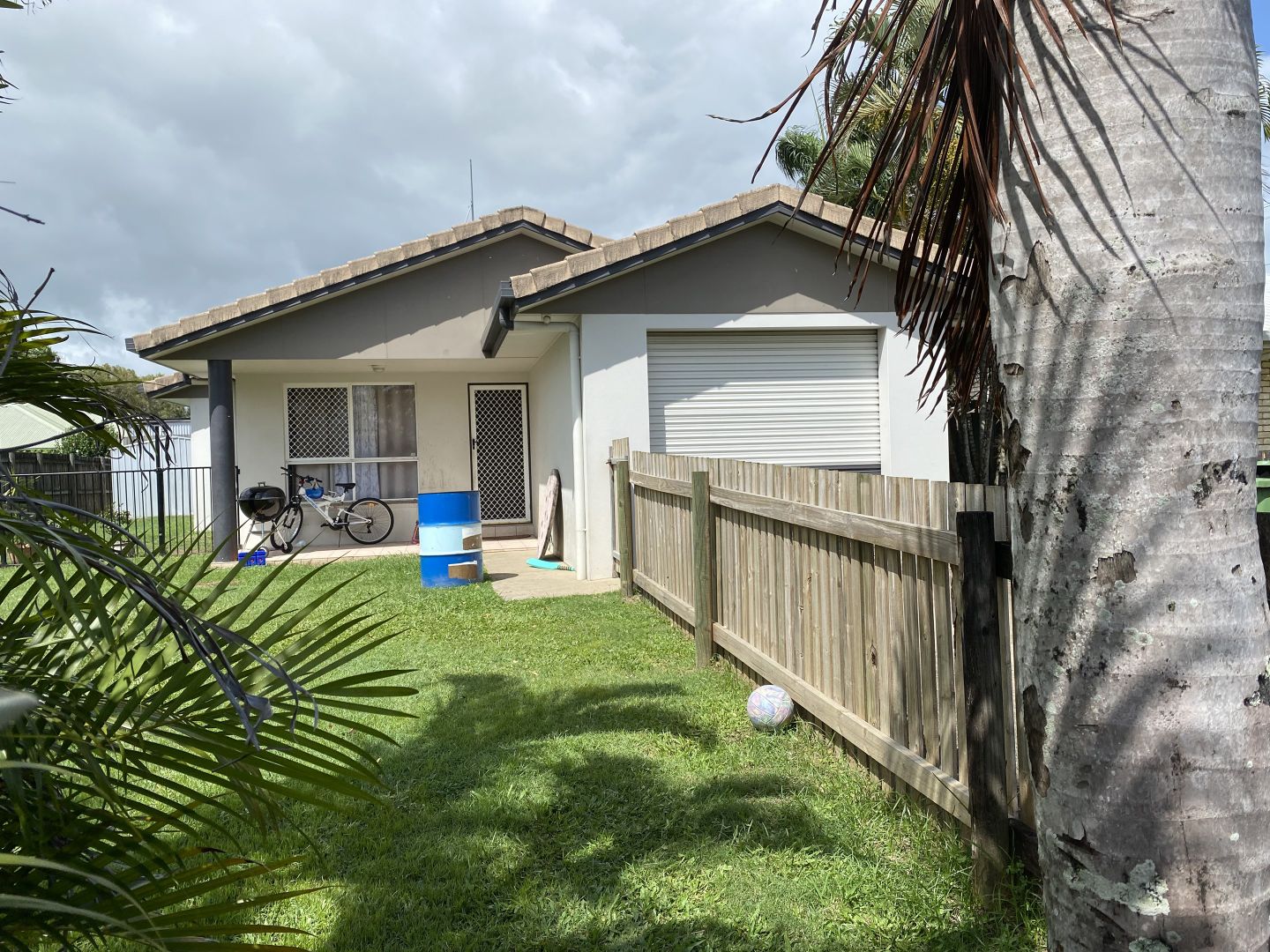 7 Fleming Court, South Mackay Property History & Address Research