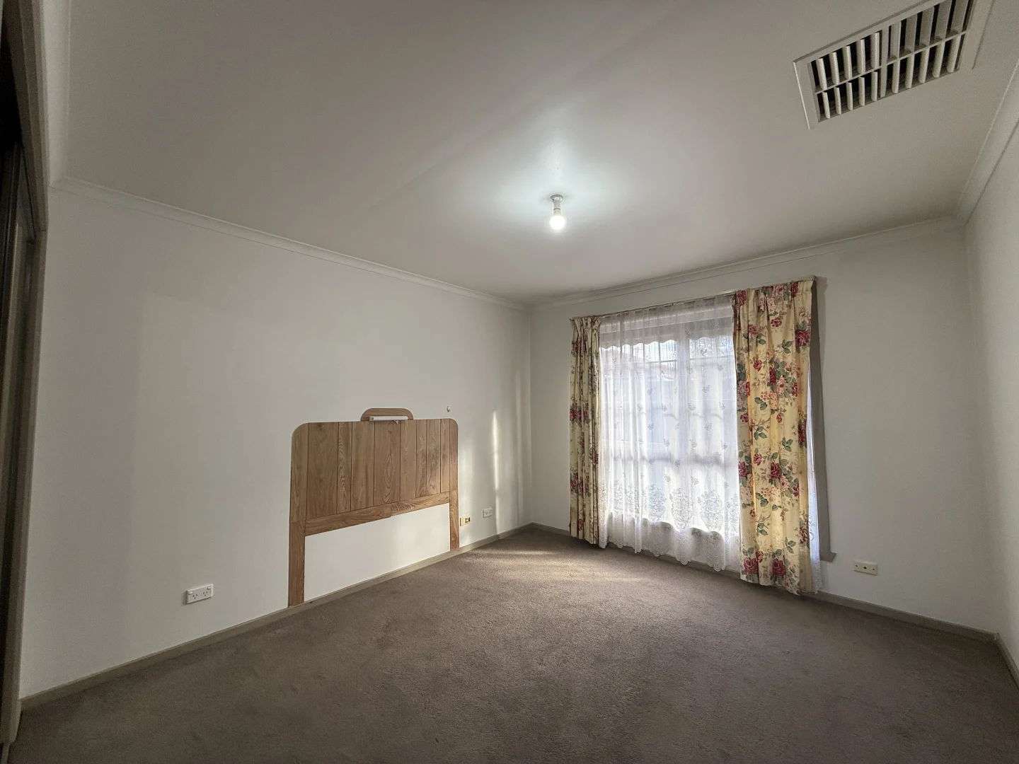 Additional image 4 of 1/141 Mossfiel Drive, Hoppers Crossing VIC 3029