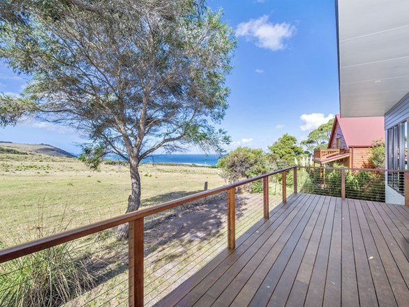 1 Point Avenue, Skenes Creek VIC 3233