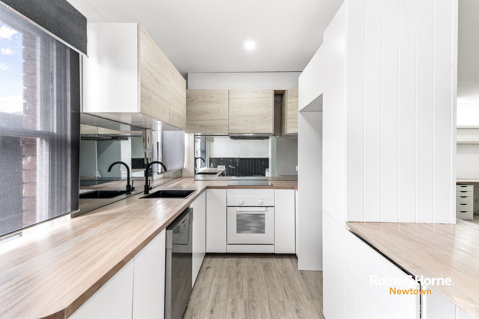 2 bedrooms Apartment / Unit / Flat in 10/30 Jauncey Place HILLSDALE NSW, 2036