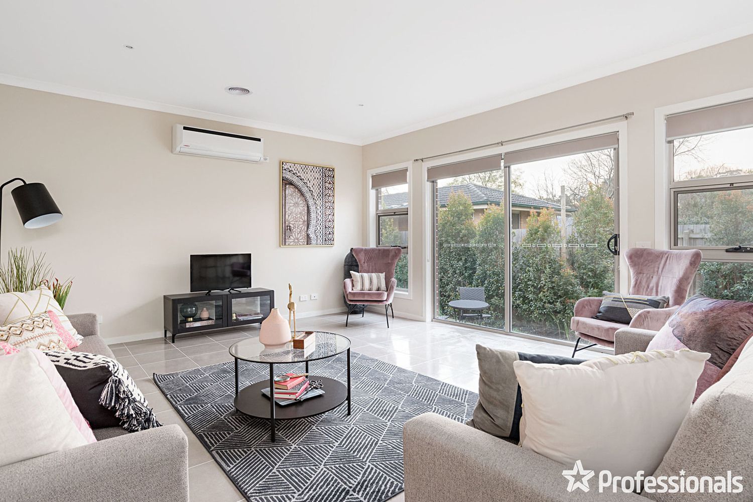 2/7 Wordsworth Street, Mooroolbark VIC 3138 House For Rent Domain