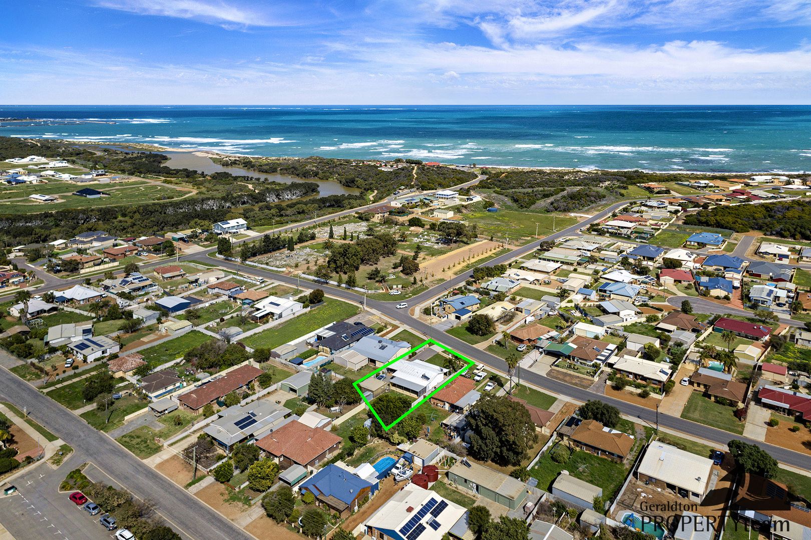 16 Dodd Street, Dongara WA 6525, Image 1