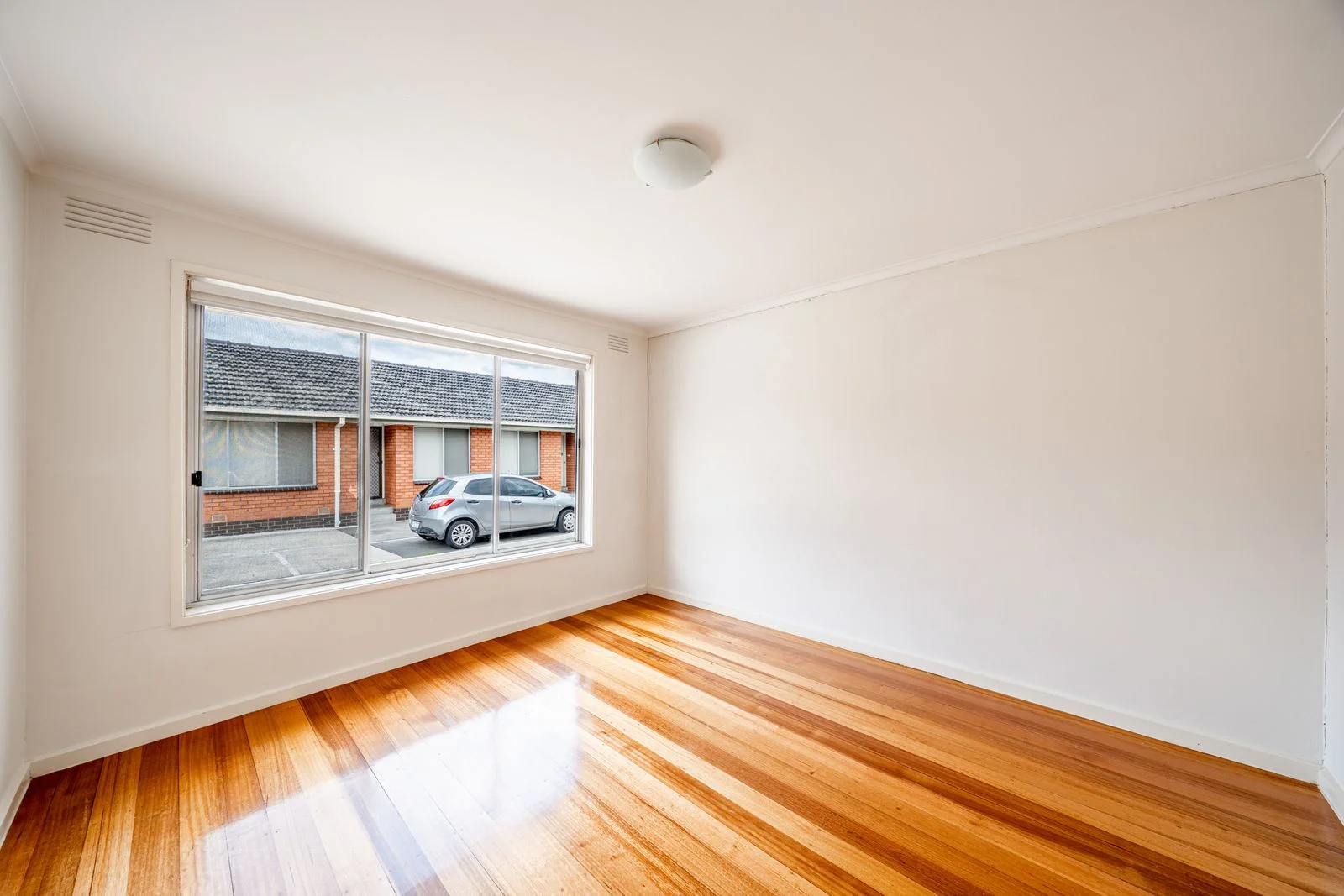 Additional image 4 of 1/29 Cash St, Kingsbury VIC 3083