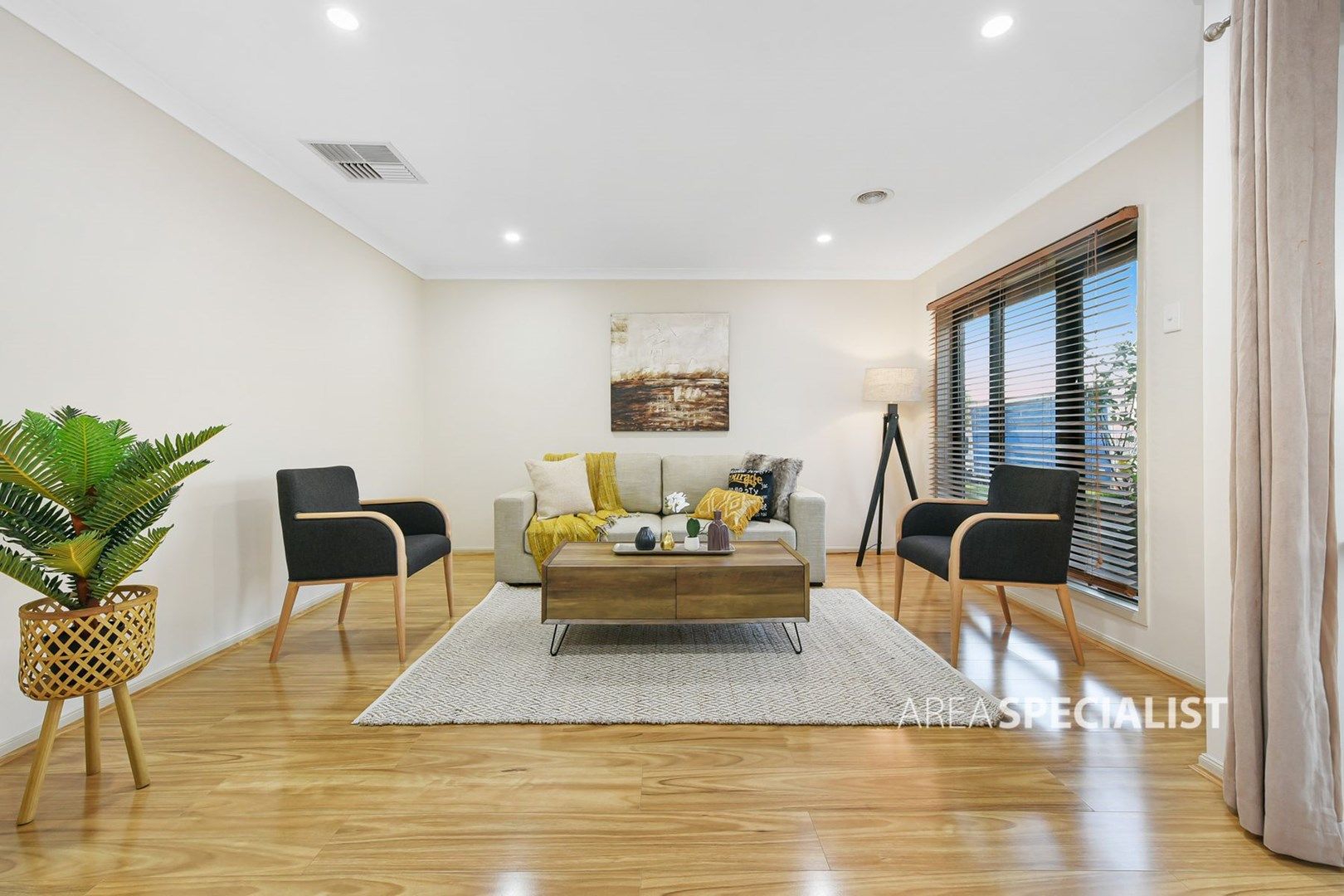 8 Tea Tree Court, Lyndhurst VIC 3975, Image 1