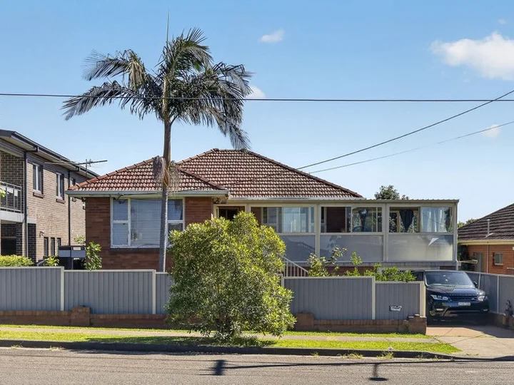 62 Smith Rd, Yagoona NSW 2199