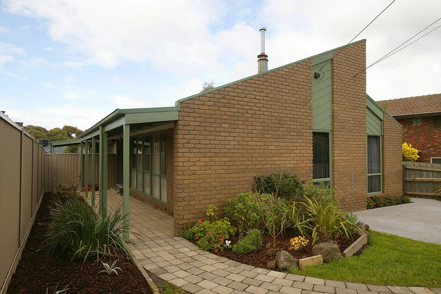 20 Winjallock Crescent, Vermont South VIC 3133