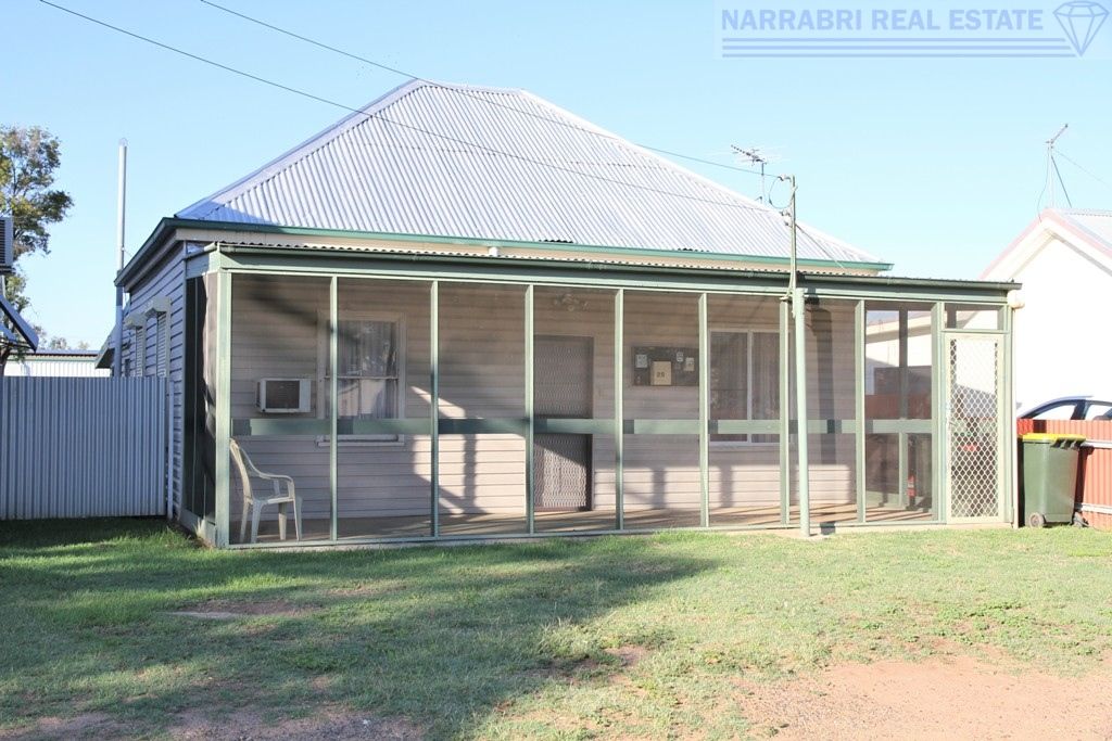 25 Deran Street, Narrabri NSW 2390, Image 0