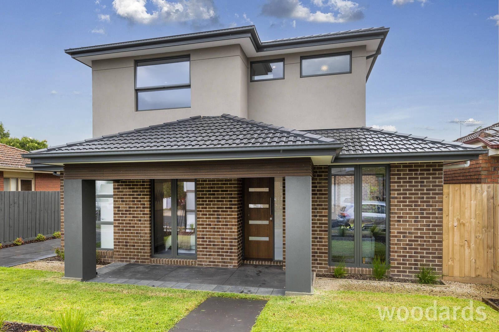 4 bedrooms Townhouse in 1/1 Dixon Grove BLACKBURN VIC, 3130