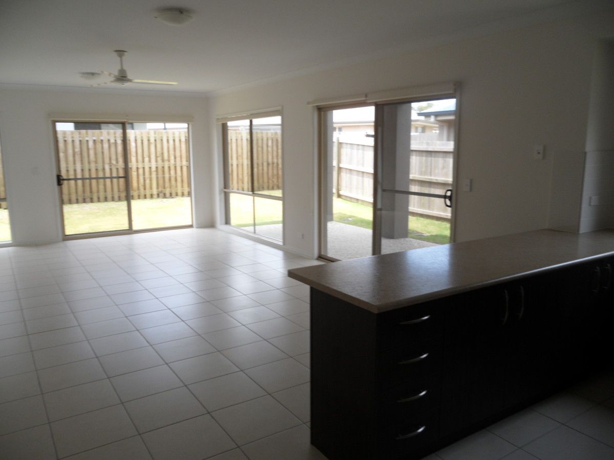 33 Red Cedar Street, Sippy Downs QLD 4556, Image 2