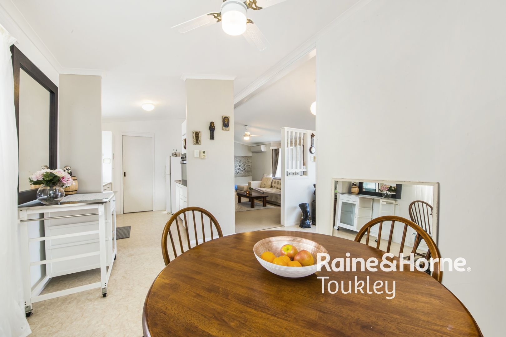 167/2 Evans Road, Canton Beach NSW 2263, Image 2