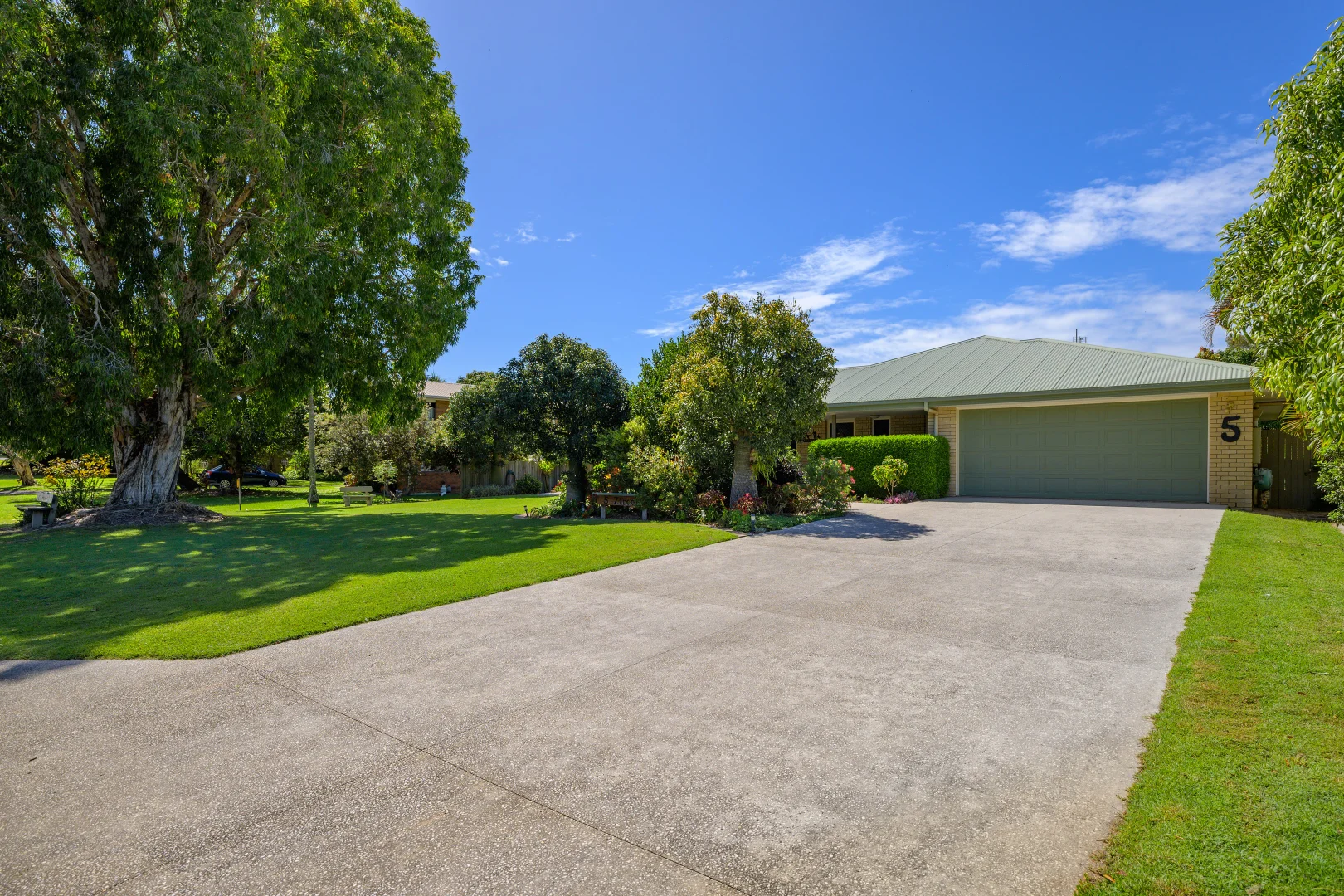 Additional image 24 of 5 Zircon Street, Rainbow Beach QLD 4581