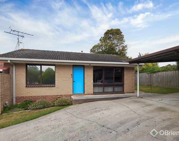 4/43-45 Buln Buln Road, Drouin VIC 3818