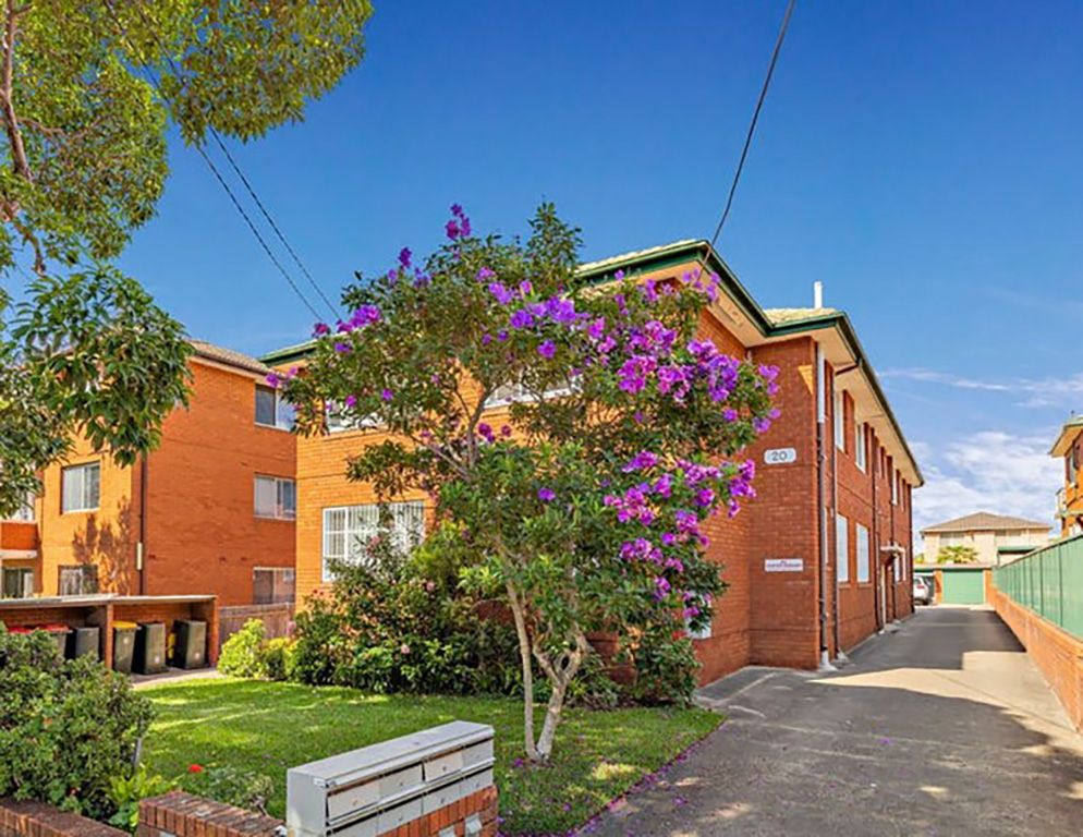 2 bedrooms Apartment / Unit / Flat in 1/20 Hill Street CAMPSIE NSW, 2194