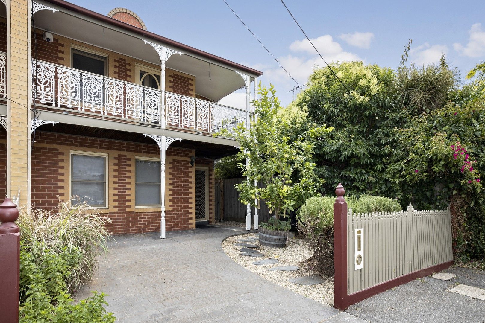 2 bedrooms Townhouse in 2/9 Ballarat Street COLLINGWOOD VIC, 3066
